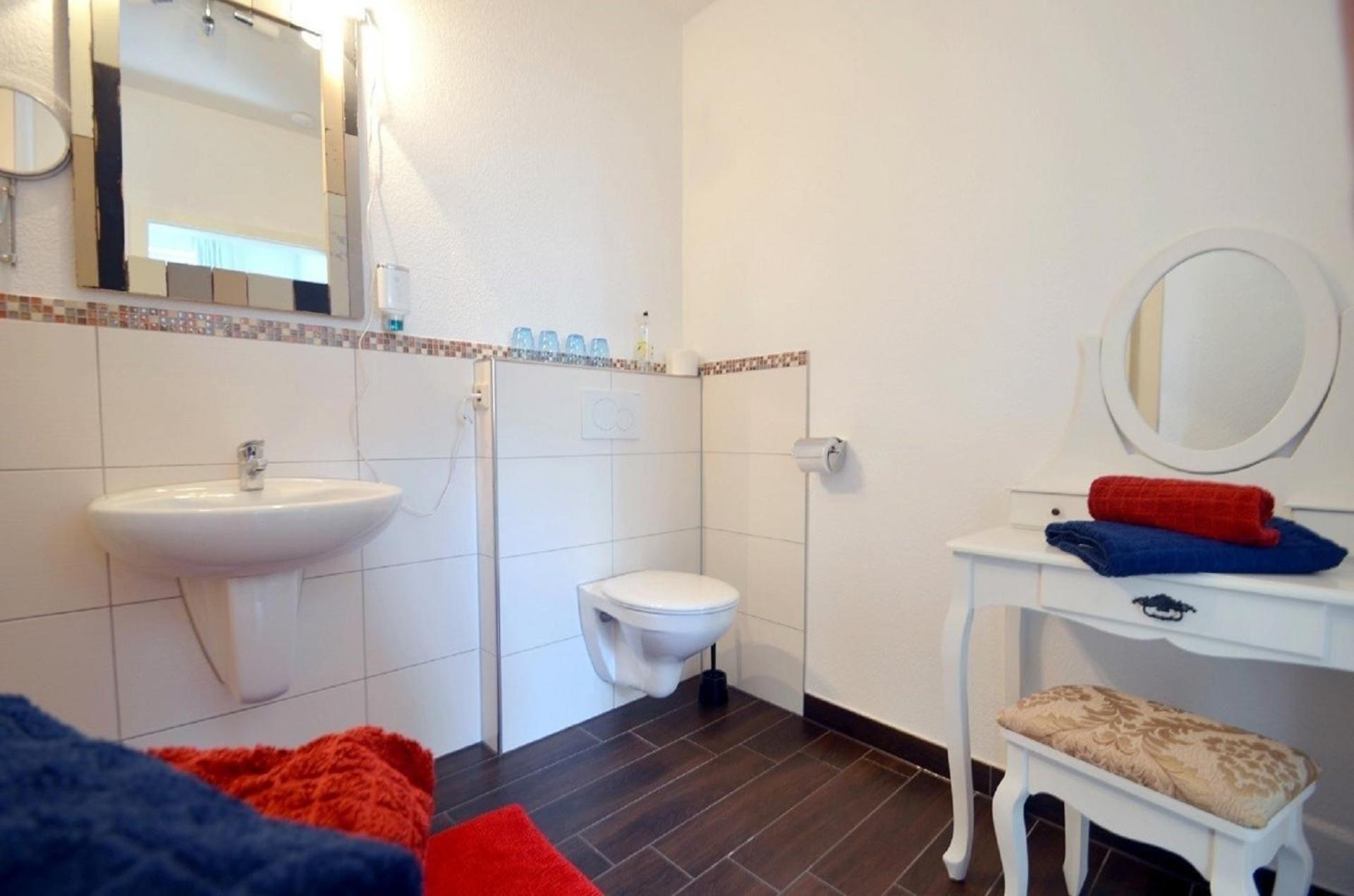 Apartment London Мюльхаузен Экстерьер фото